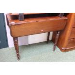 Victorian Mahogany Drop leaf table on turned tapering legs
