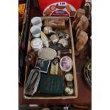 Tray of assorted small collectables inc. Mother of Pearl powder flask, Chinese snuff box, Coffee