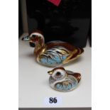 Collection of 2 Royal Crown Derby paperweights to include Duck & Duckling Gold stoppers and boxes