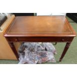 Good quality Edwardian Gillows style Mahogany single desk with tooled leather top over single drawer