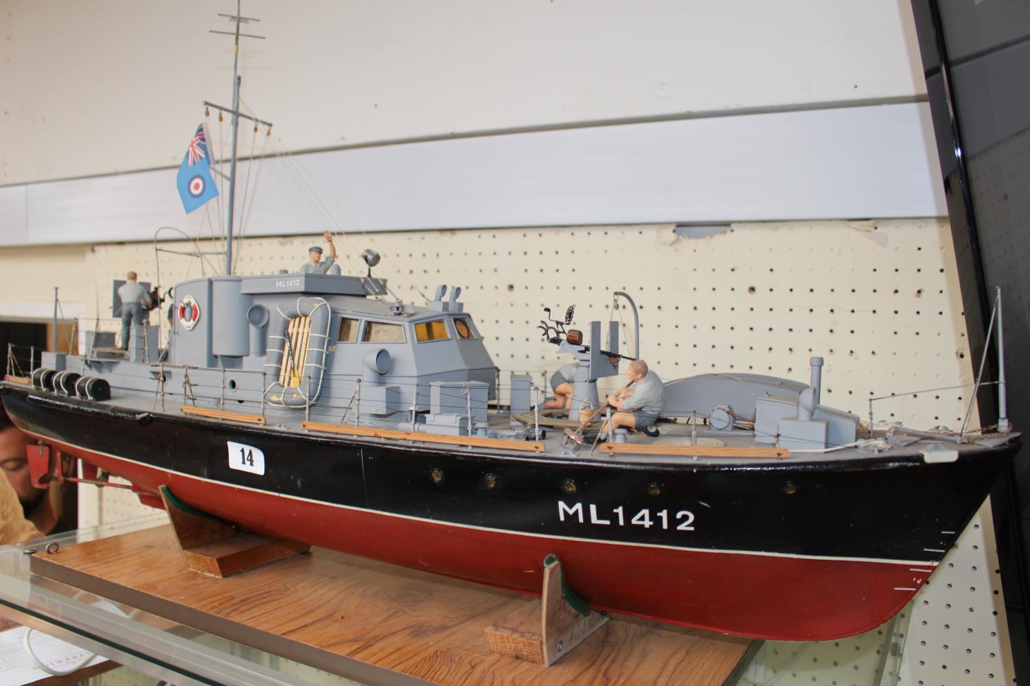 WWII Radio Controlled boat on stand. 90cm in Length - Image 2 of 4