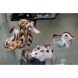 Collection of 3 Royal Crown Derby figures inc. Seahorse with gold seal, Duckling with gold seal