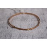 Ladies 9ct Gold Childs Bracelet 2.4g total weight