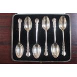Cased Set of 6 Silver Teaspoons London 1940. 68g total weight