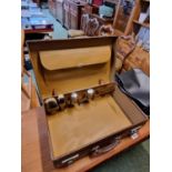 Good Quality Brown Leather fitted Gentlemen's travelling case