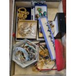 Collection of assorted Costume jewellery inc. Brooches, Necklace, Bangles etc