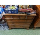 Georgian Oak chest of 2 over 3 drawers on bracket feet