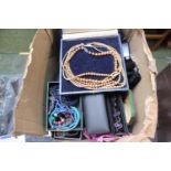 Box of assorted Silver and other Jewellery