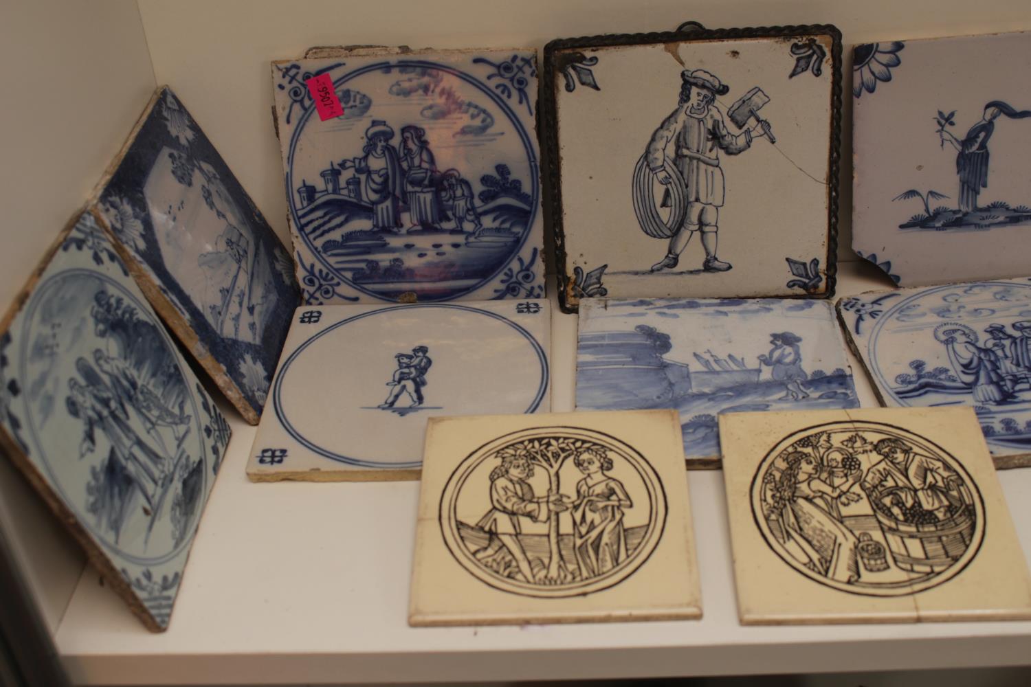 Approx 15 18thC and later Blue & White Delft Tiles and 2 other tiles - Image 2 of 3