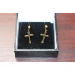 Pair of 9ct Gold Cross earrings 0.8g total weight