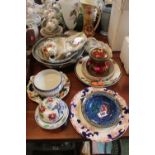Collection of assorted Losolware inc. Bowls, Cheese dish etc