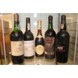 Collection of 4 Ports to include Fonseca's 1963, Grahams 1977, Cockburn 1975, Novad 1963 and a