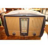 G & E Vintage Radio