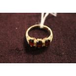 Ladies 9ct Garnet set ring Size P. 3.2g total weight