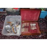 Collection of assorted Silver plated tableware's and a cased SIlver plated set of flatware