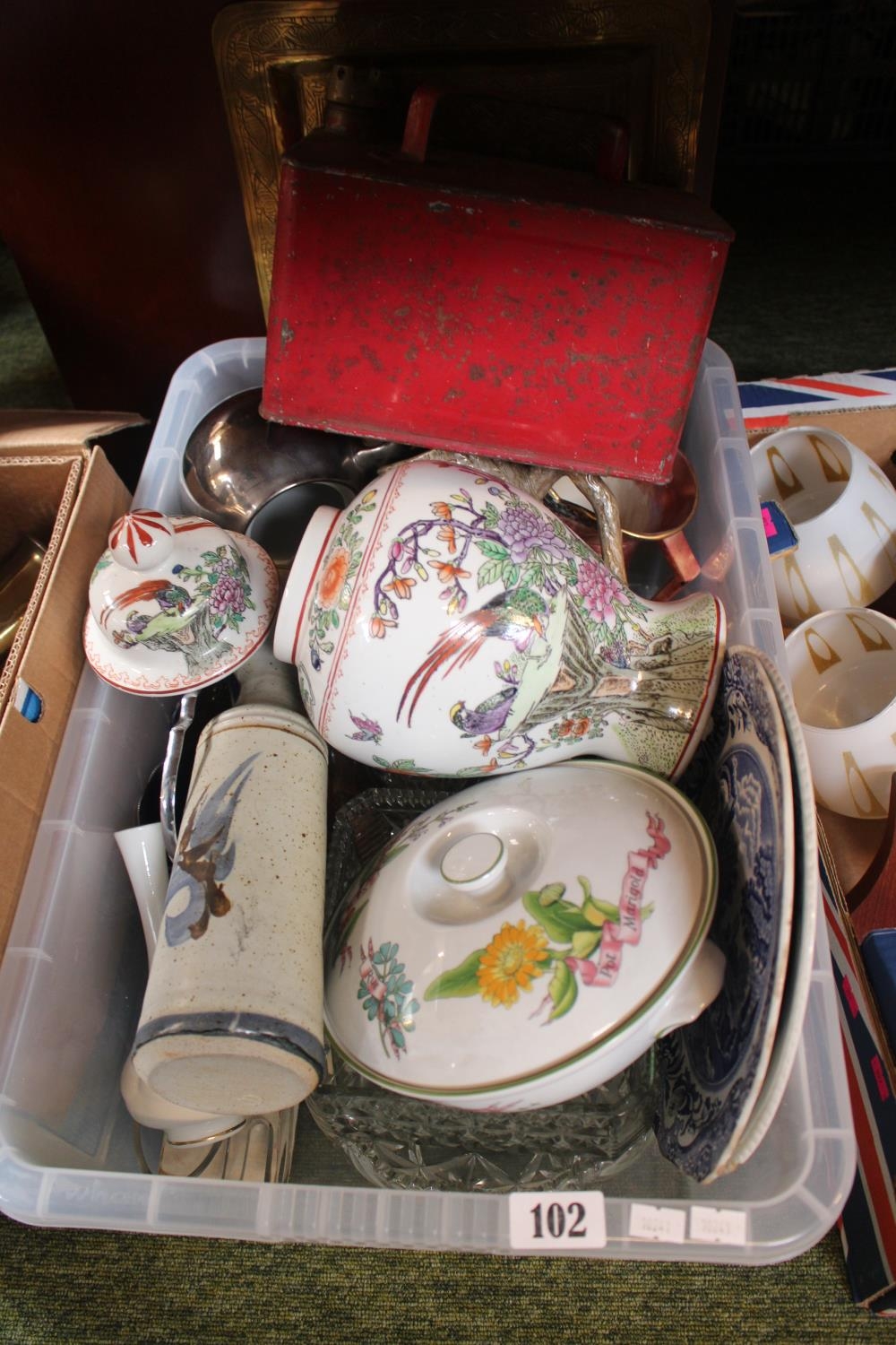 Collection of assorted Ceramics and Pottery