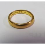 A 22ct gold wedding ring size L 5.5g