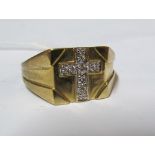 A 9ct gold signet ring set illusion cross 5.3gm, size W/X
