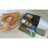 An embossed plated Elgin vanity case/compact, other vanity case/compacts and various vintage Women's