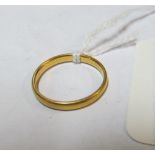 A gold coloured band