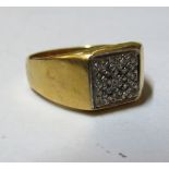 An 18ct gold and diamond illusion square cluster ring