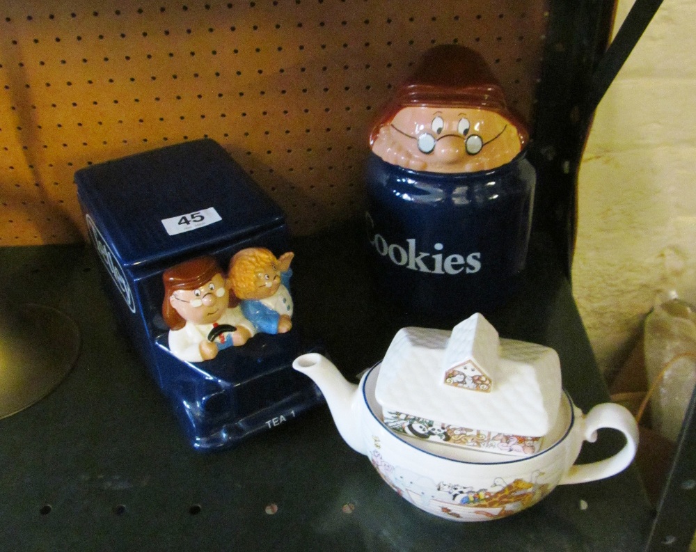 A Wade Tetley van, biscuit barrel, a barrel bouquet boxed and a Noah's Ark teapot
