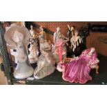 A group of resin, Nao and other figures