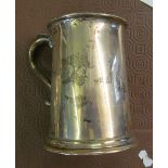 A silver tankard 11oz