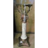 A twisted column lamp base