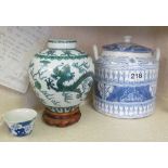 A ginger jar, tea bowl and lidded jar