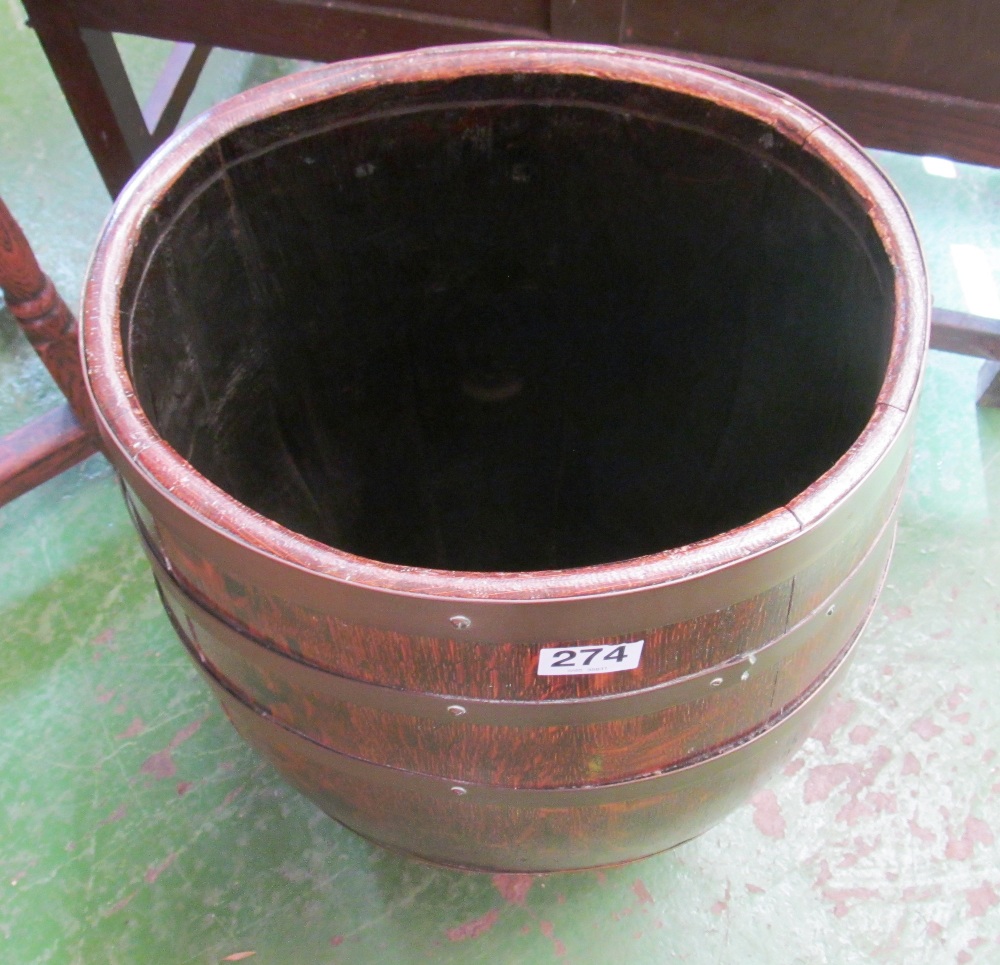 An oak barrel stick stand - Image 2 of 3