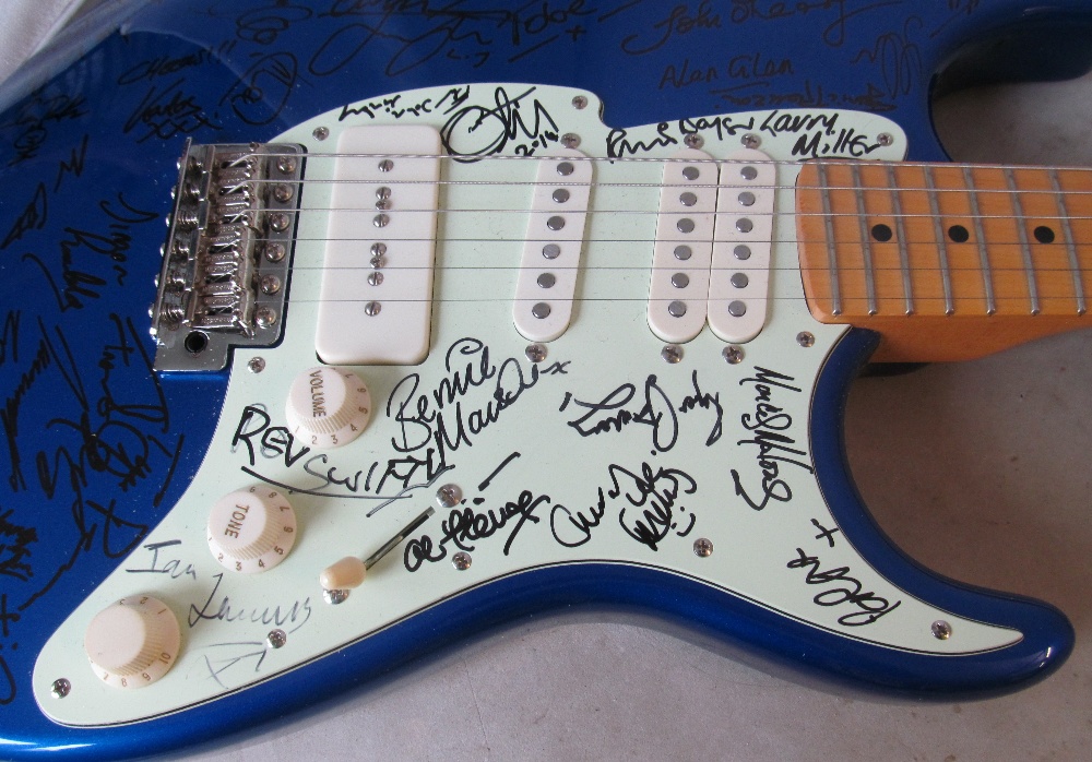 A Fret King Corona DBR guitar for Walter Trout benefit signed by the performers - Image 5 of 8