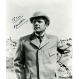 BRITISH CINEMA: An excellent selection of vintage signed 8 x 10 photographs and slightly smaller