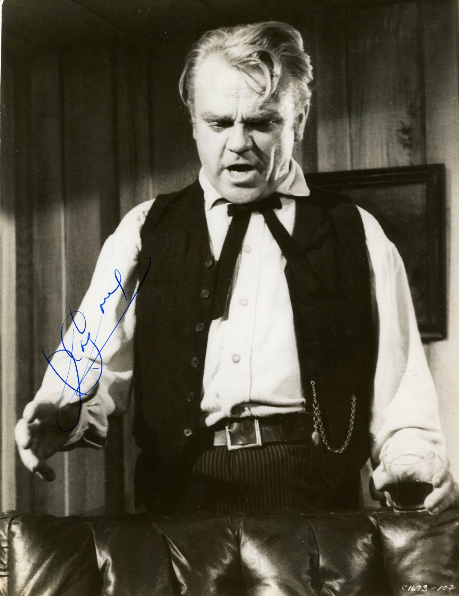 CAGNEY JAMES: (1899-1986) American actor, Academy Award winner. Vintage signed 7.5 x 9.