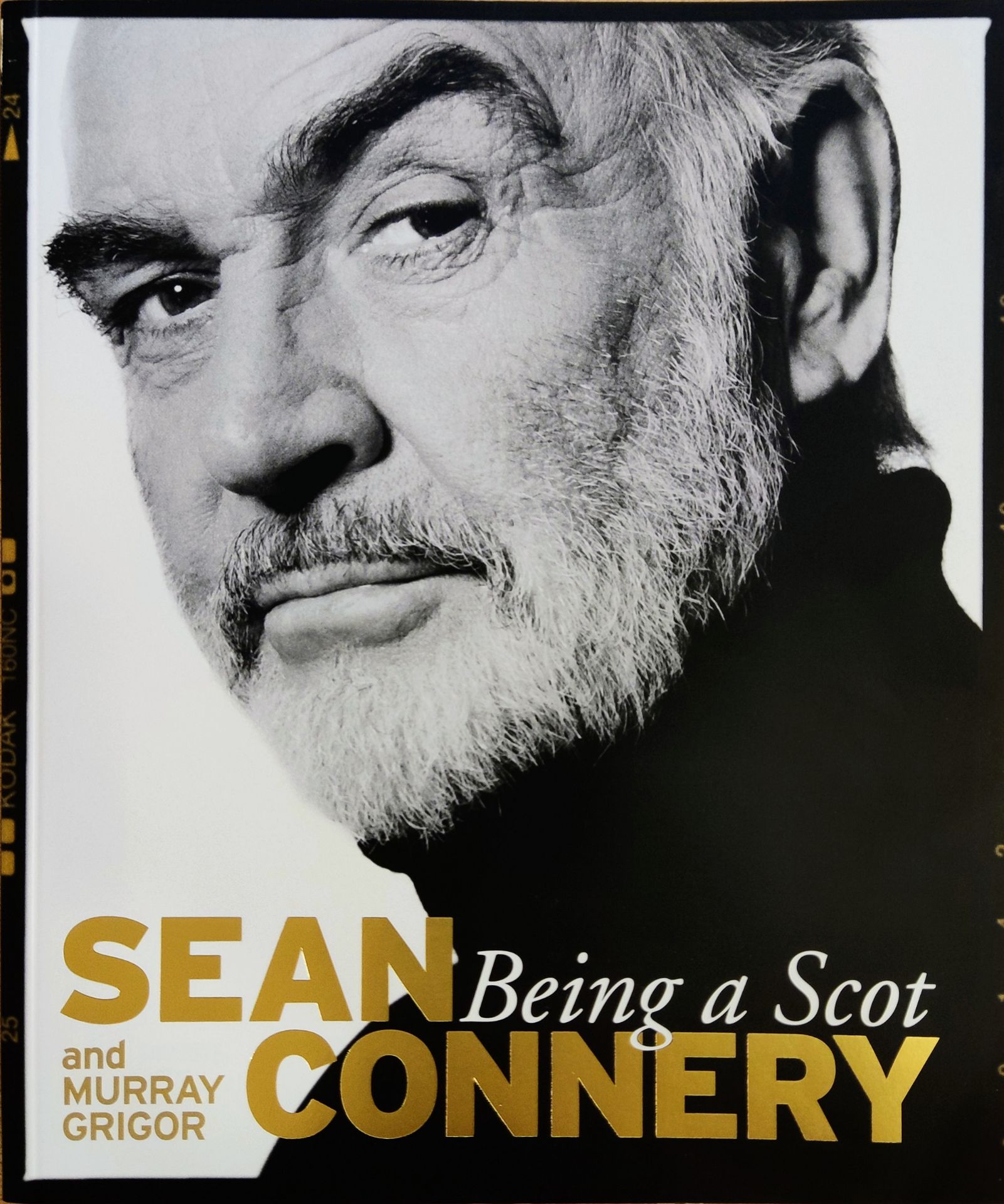 CONNERY SEAN: (1930-2020) Scottish Actor, famous for his portrayal of James Bond. - Bild 2 aus 3