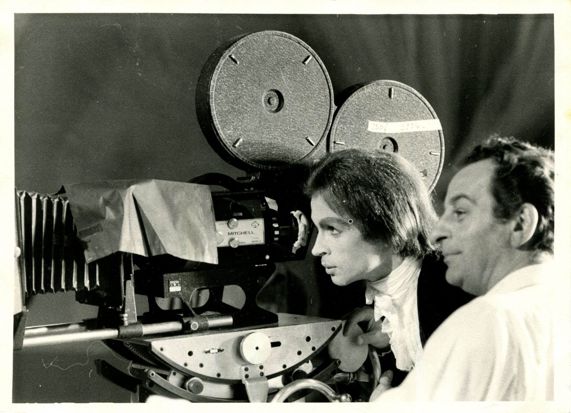 [FONTEYN & NUREYEV]: [FONTEYN MARGOT] (1919-1991) English ballerina & [NUREYEV RUDOLF] (1938-1993) - Image 12 of 17