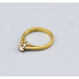 An 18ct. Gold Solitaire Diamond Ring claw set, approximately 0.25ct., 2.3gms, ring size I