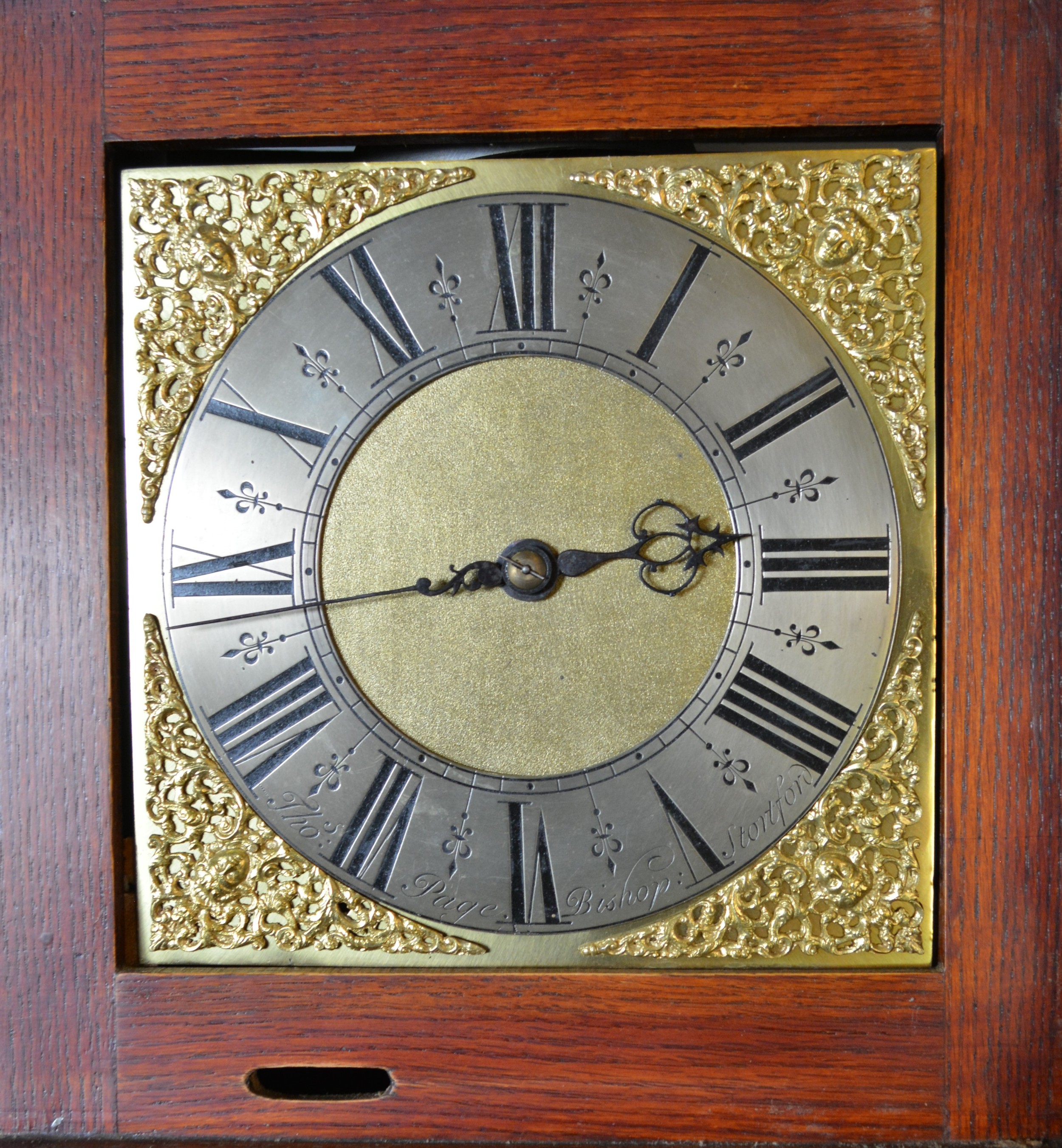 A 19th Century oak long case clock the rectangular hood with brass finials above a rectangular door, - Bild 2 aus 4