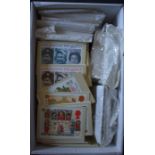 Great Britain 1980s/1990 - Carton of mint and used, neatly boxed, very clean. (100's)