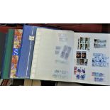 Great Britain mint and used QEII 1953-67 in fine Stockbooks - defins and commemoratives (100's)