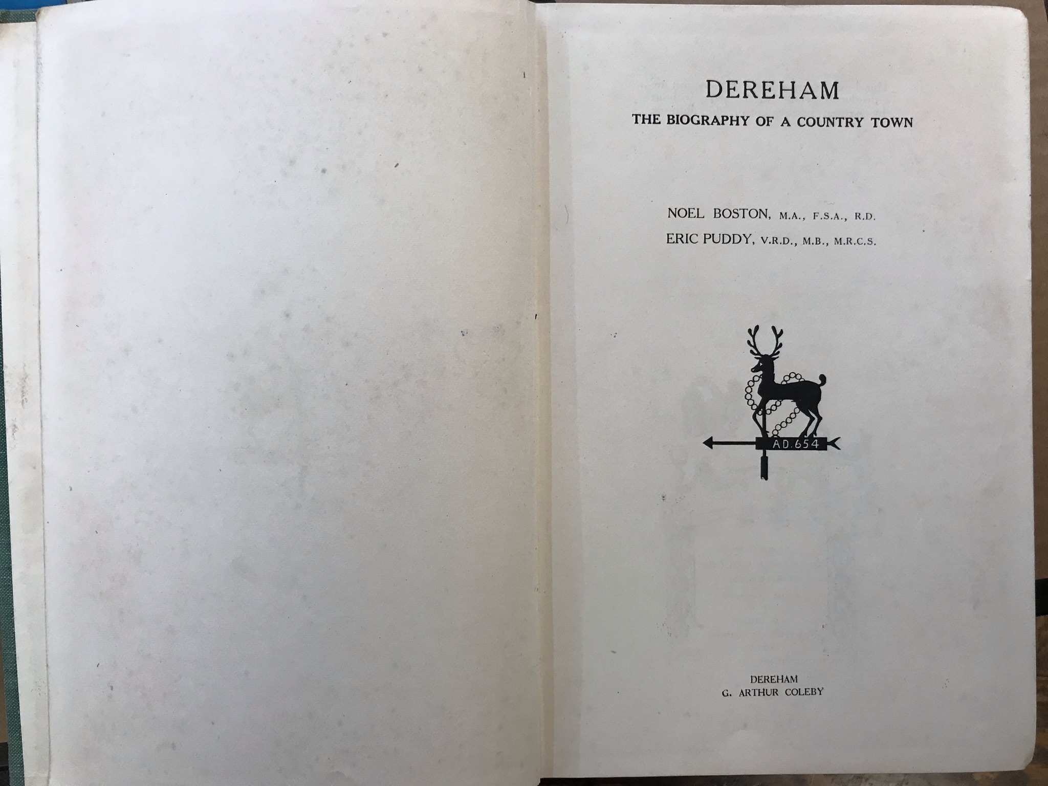 Norfolk Interest Books x 5 The King's England: Norfolk by Arthur Mee 1972, Dereham The Biography - Image 4 of 5