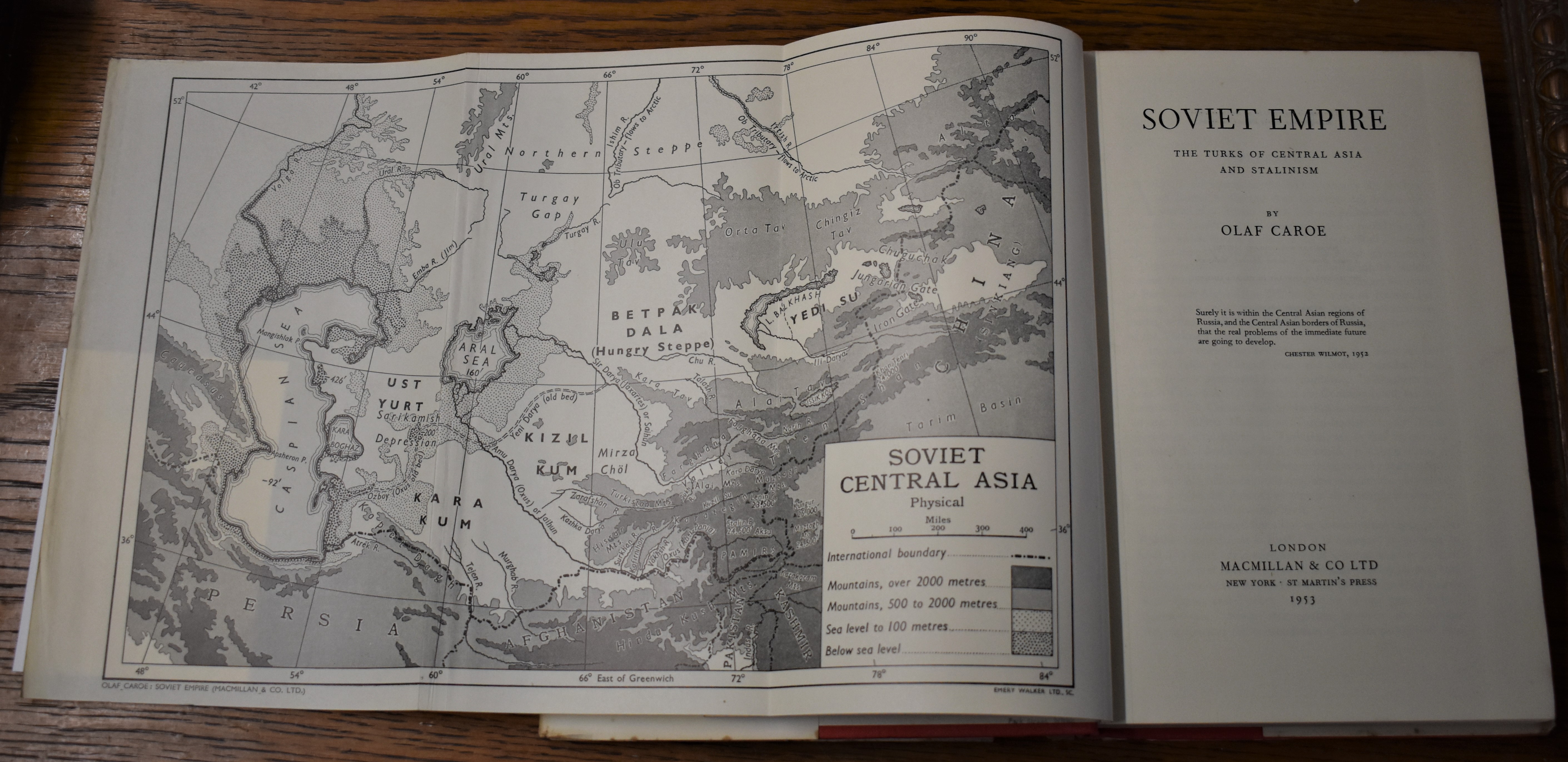 Soviet Empire, The Turks of Central Asia and Stalinism by Olaf Caroe, hardback with original dust - Image 3 of 4