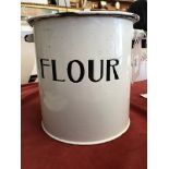 Enamelled Flour storage tin, large size made in the 1940/50s. In good condition