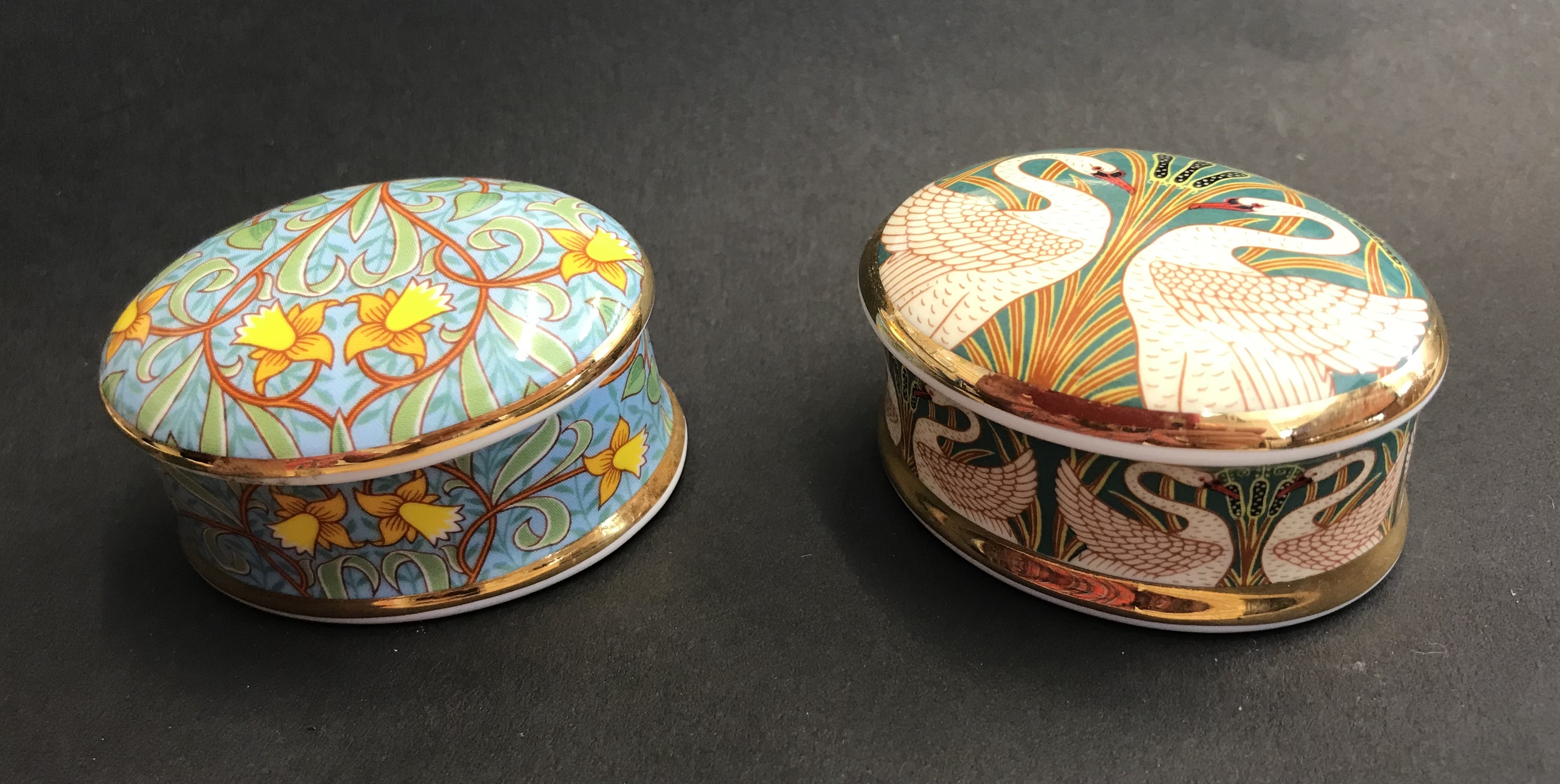 Pill / trinket boxes, museum collection, swans & bullrush / daffodil, fine bone china (2) width 5.