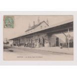 France Railway postcard, Cognac La Gare, Quai de depart, small crowd of passengers and railway