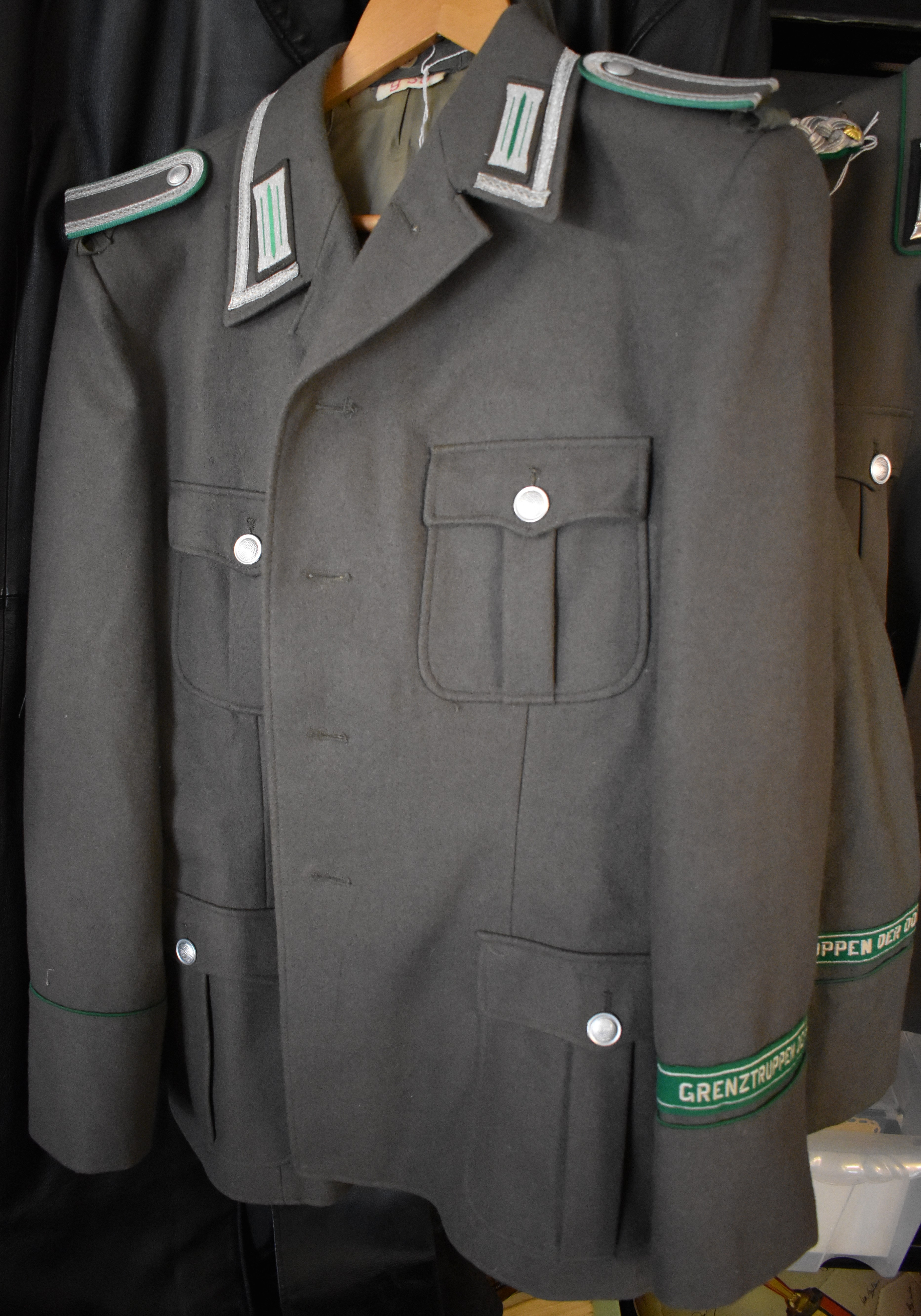 Cold War era East German DDR/NVA uniform jackets (3) East German Border Troops (Grenztruppen Der - Image 3 of 4