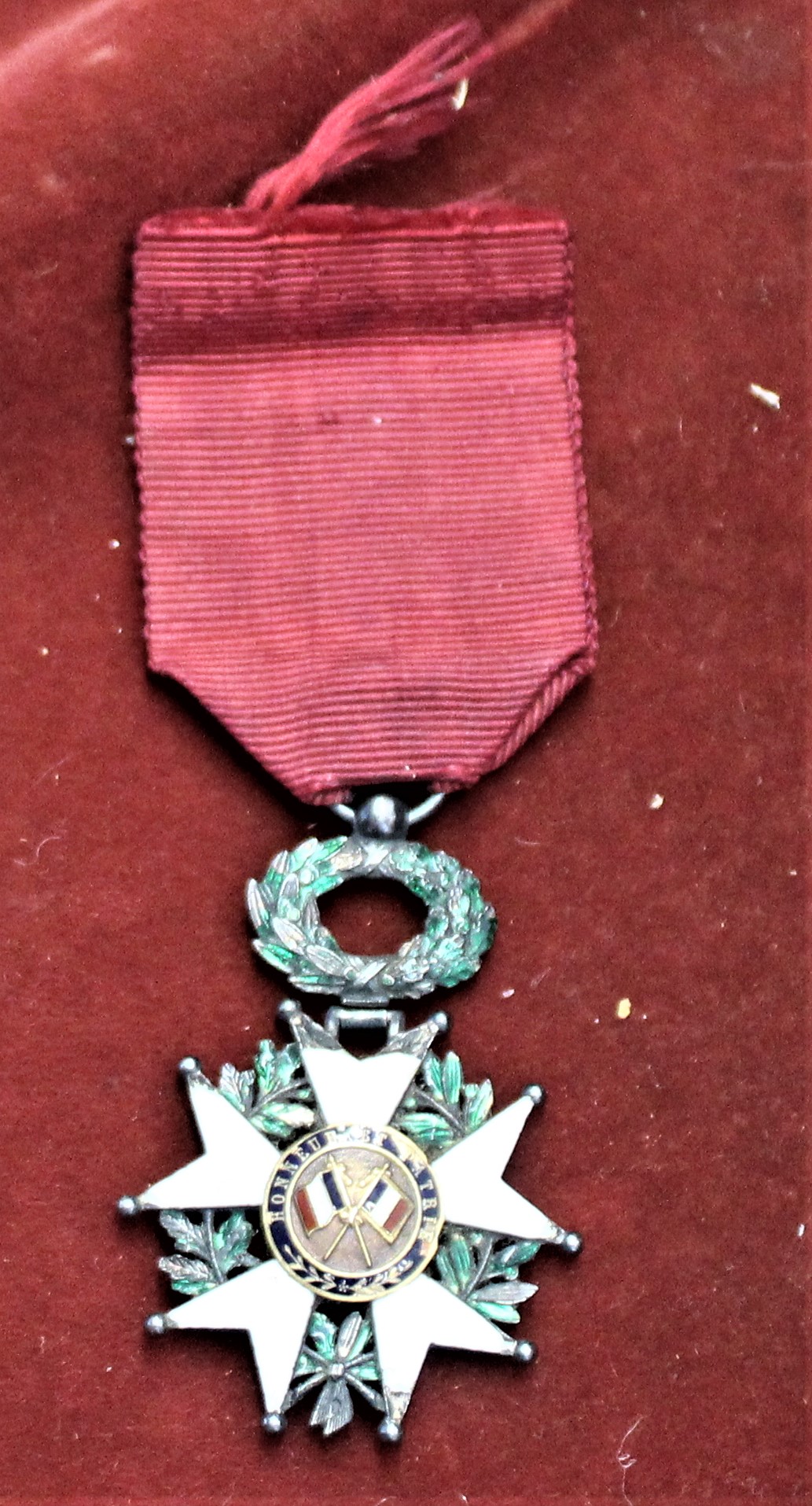 French WWI Legion of Honour Officers silver variant, sadly missing some enamel but an excellent