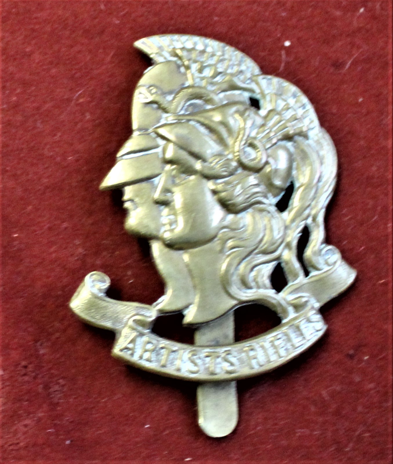 British WWI 28th County of London Bn. (Artist Rifles) London Regiment Cap Badge, (Gilding-metal,