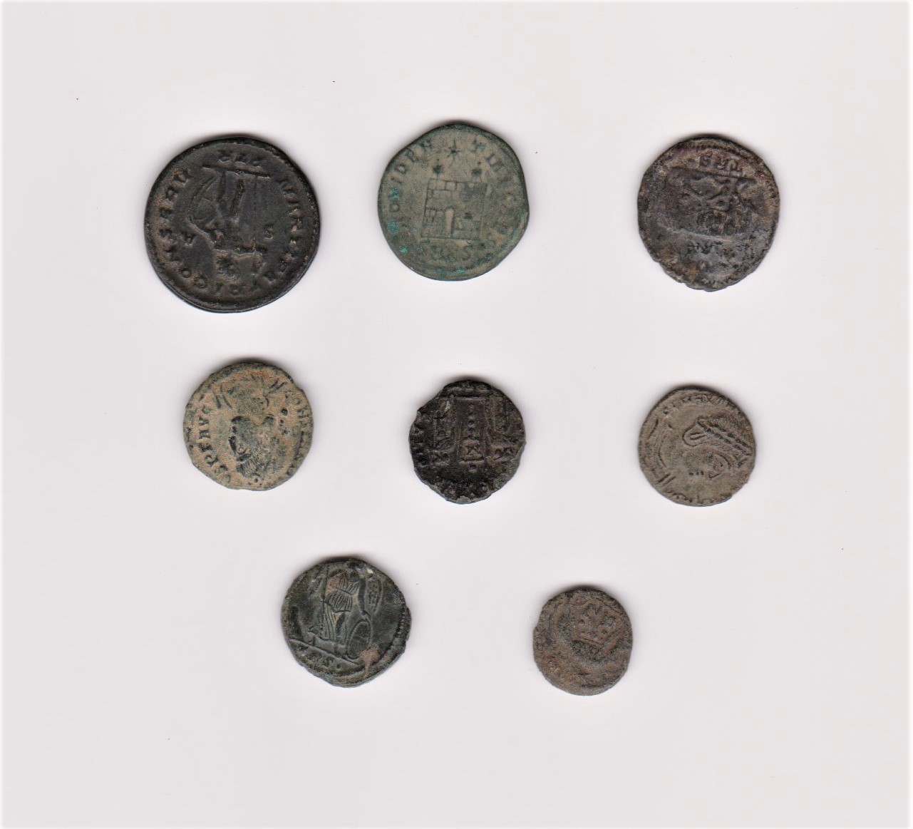 Roman - House of Constantine, a group of (8) small bronze coins, various denominations and types. - Image 2 of 2