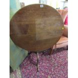 GEORGIAN PROVINCIAL SUPPER TABLE, circular tilt top oak table on cabriole tripod legs, 83cm width